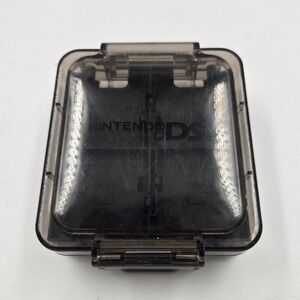 Nintendo DS hard plastic case for 16 cartridges official Nintendo black